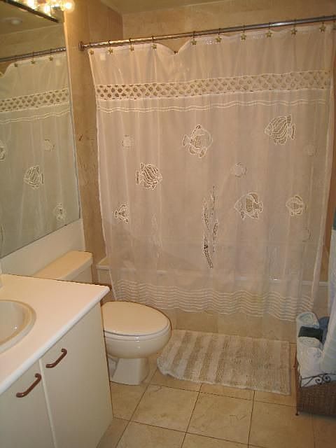1st image of 700 S Peters St APT 407