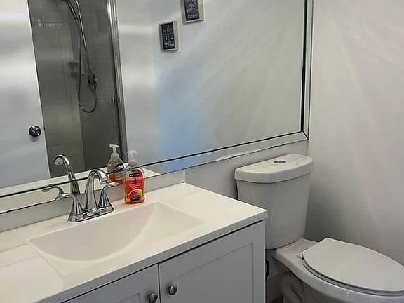 3rd image of 14527 Bonaire Blvd APT 207
