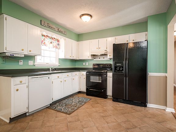 5th image of 4105 Hunsinger Ln