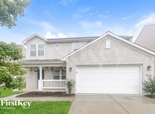 8114 Grove Berry Dr, Indianapolis, IN