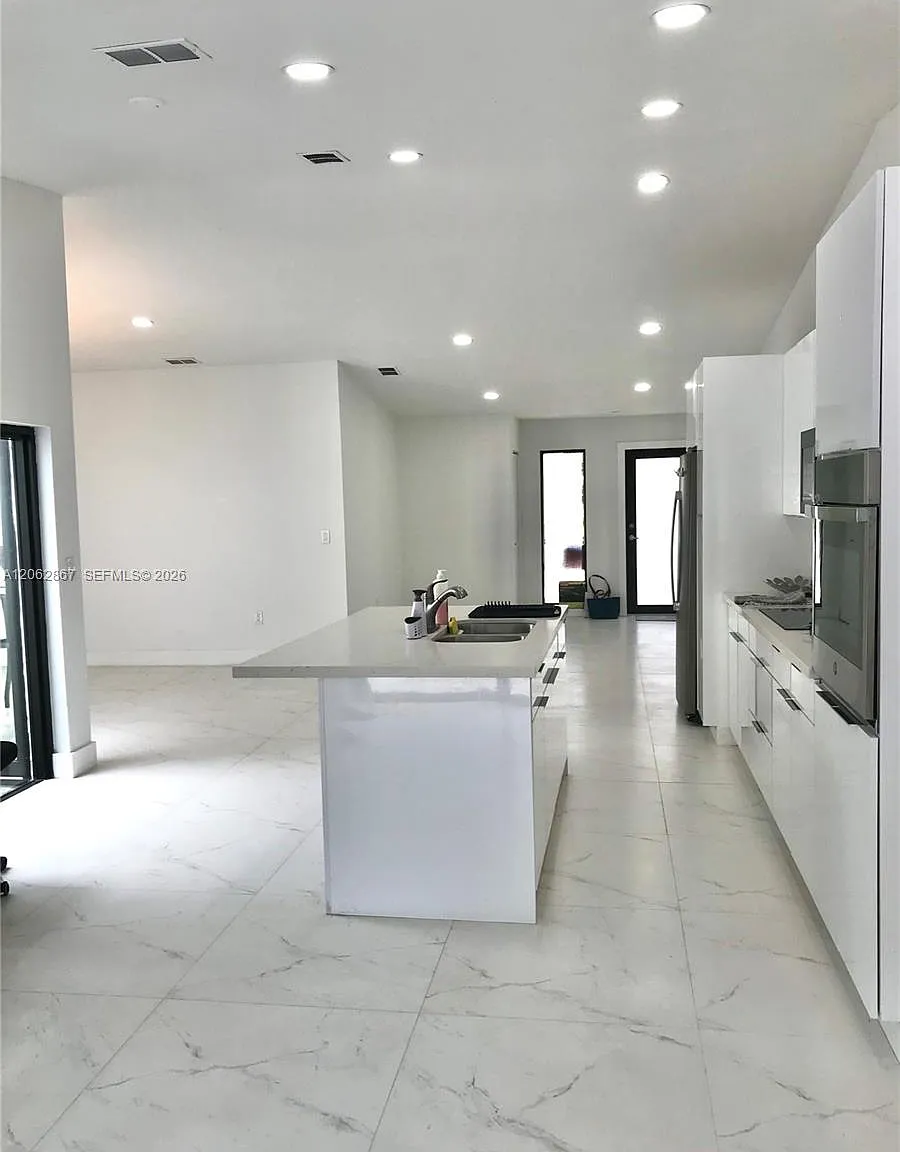 The Moors Townhouses — Photo 4