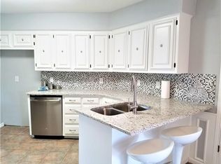 1718 Rosemeade Cir, Carrollton, TX 75007