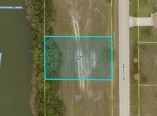 2102 NE 13th Ave, Cape Coral, FL 33909