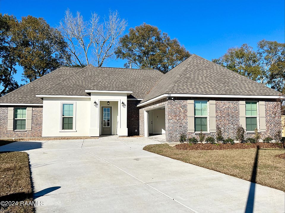 1st image of 100 Preston Rose Ln