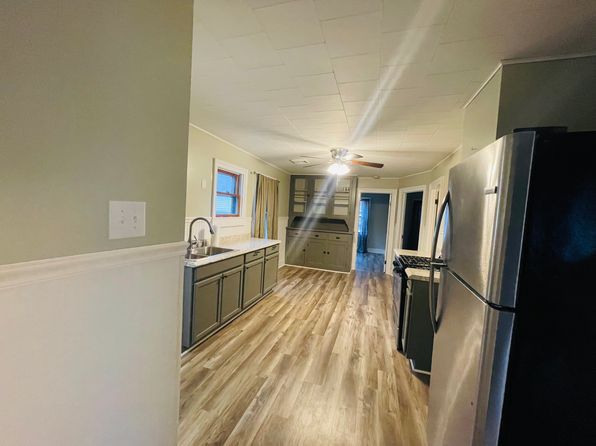 25 Flint Ave Unit 2