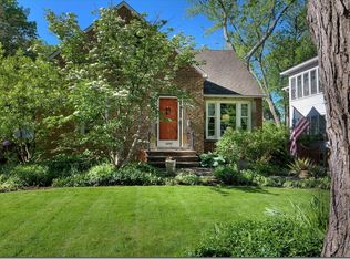 3252 E Fairfax Rd, Cleveland Heights, OH 44118