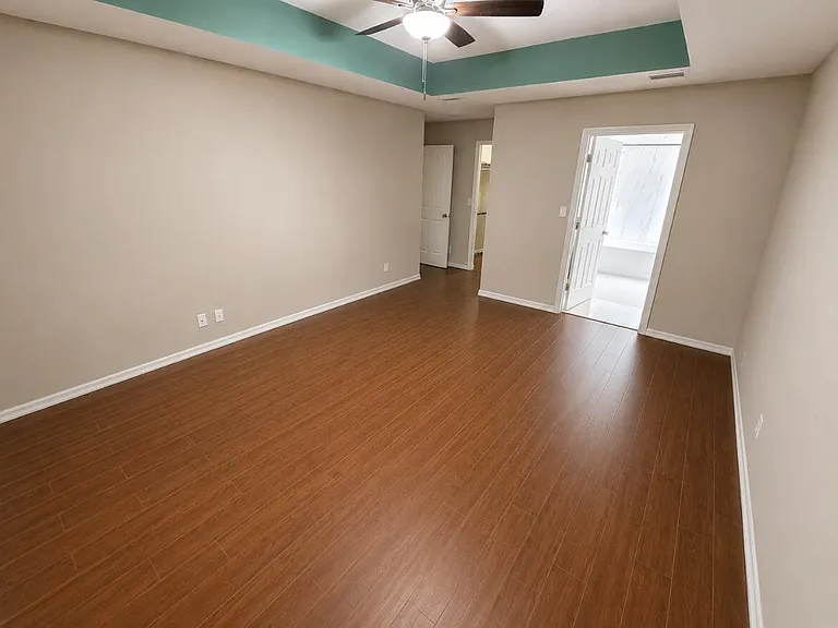 1481 SW Jacksonville Ave — Photo 16