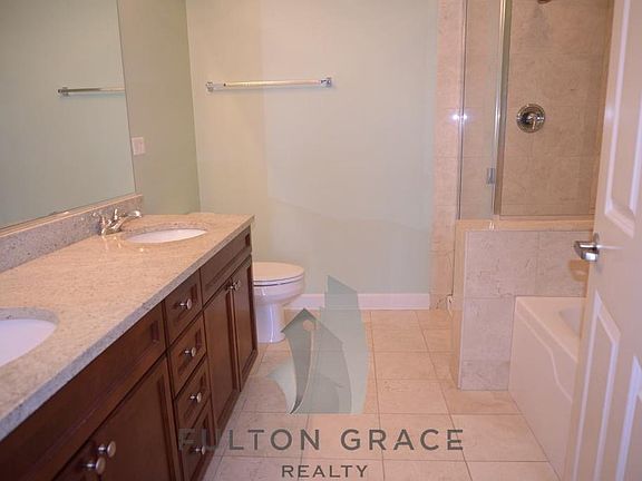 5th image of 3125 W Fullerton Ave APT 310