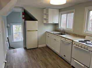 32 Purchase St, Danvers, MA 01923