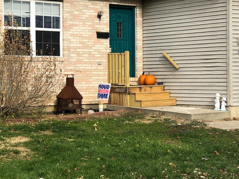 2nd image of 420-422 Lincoln St