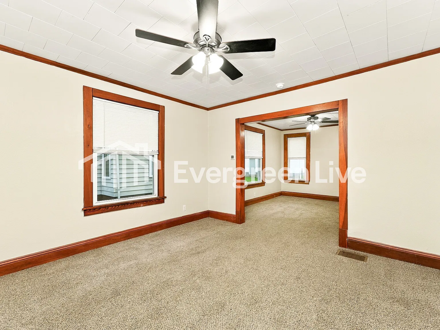 2 bed, 2.0 bath, 1670 sqft, $1,445 — Photo 3