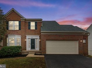 6902 S Dewey Ct, Fredericksburg, VA 22407