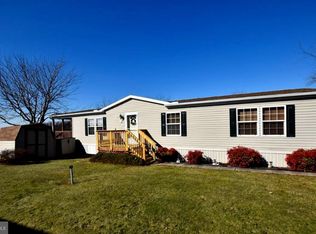 94 Raptor Dr, Hanover, PA 17331
