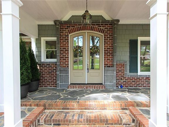 5th image of 1365 Timberland Dr SE