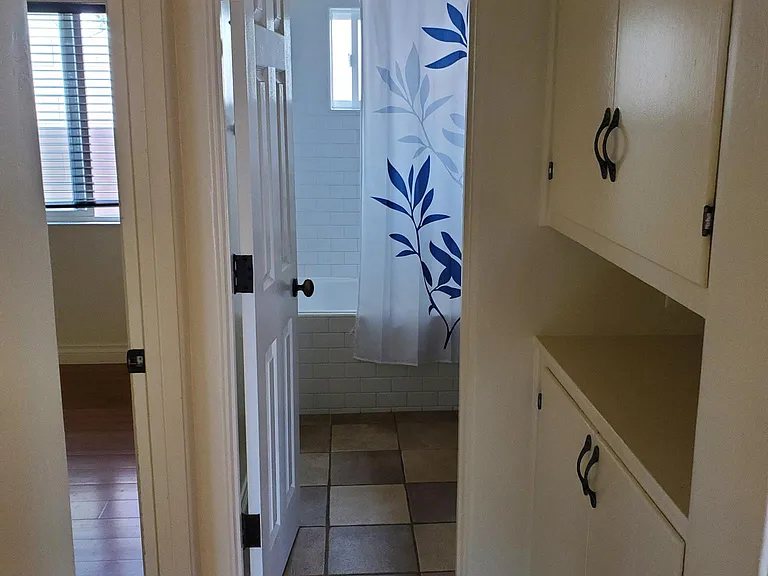 1523 Cable St #1523 — Photo 6