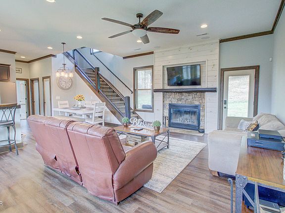 5th image of 3767 Richardson Cove Rd