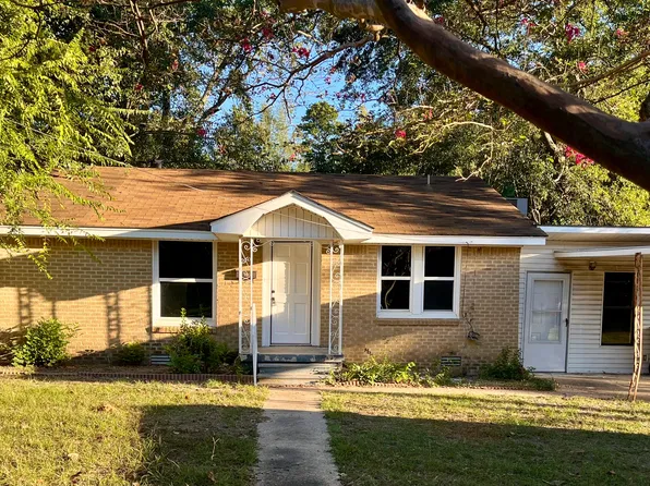 3008 College Dr, Texarkana, TX 75501