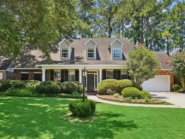 1263 Springwater Dr, Mandeville, LA 70471