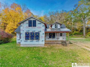 92 Oak St, Westfield, NY