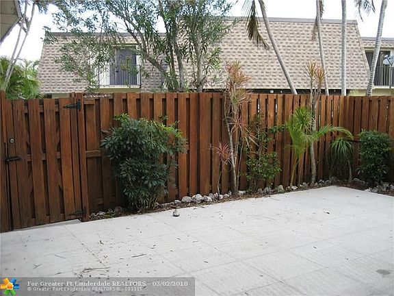 5th image of 2883 SW 22nd Cir #51-D