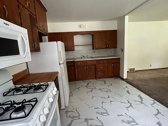 5th image of 4101 Lowry Ave N