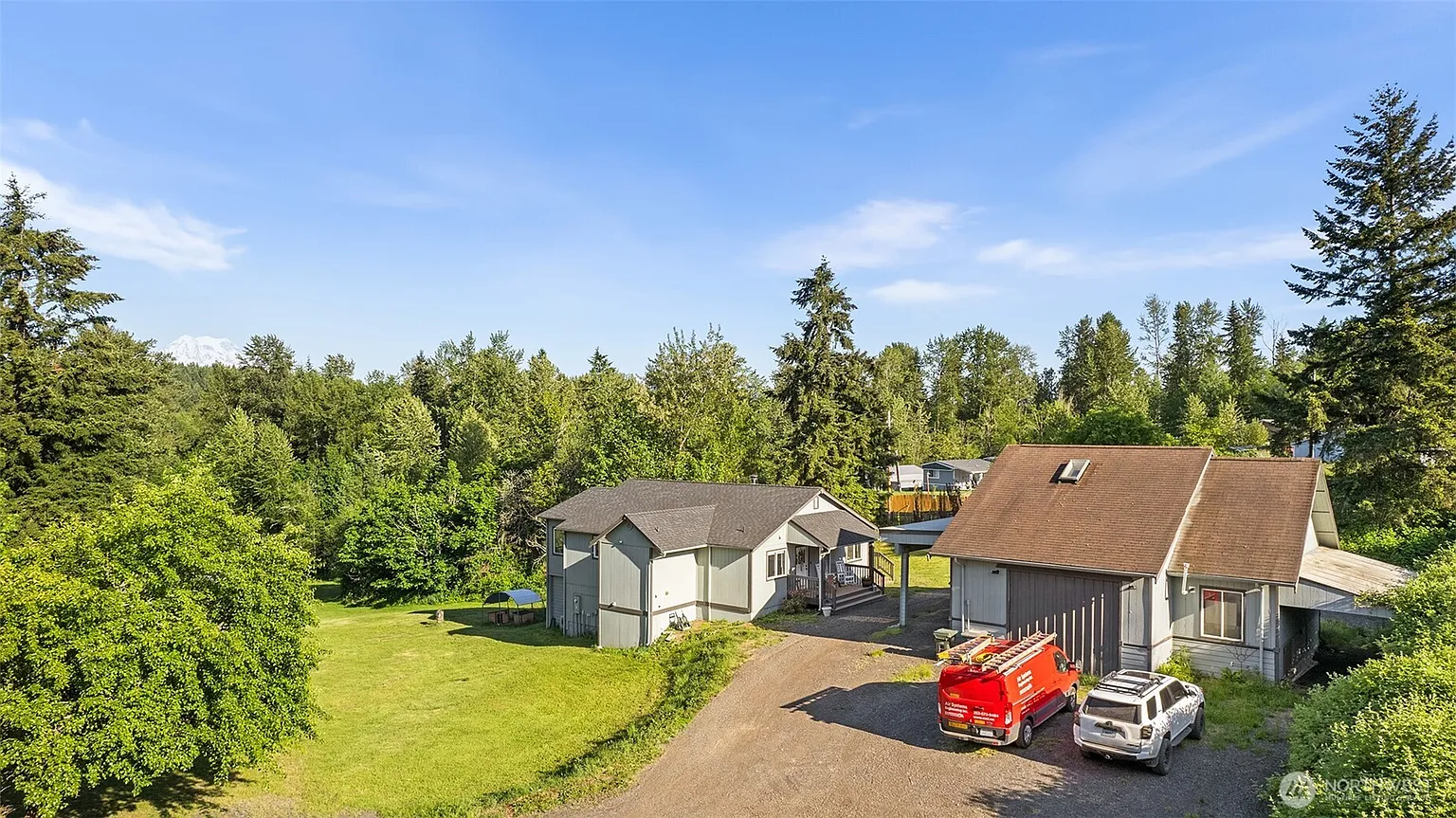 28815 30th Avenue E photo 1
