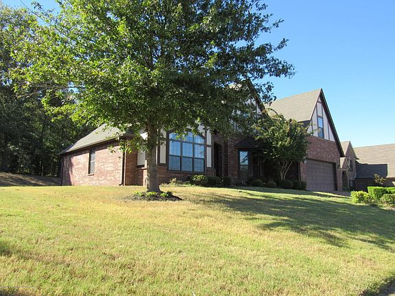 2nd image of 4015 Dockery Dr