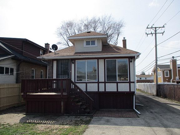 2nd image of 1131 N 6th Ave