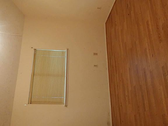 5th image of 7109 Goldendale Ct