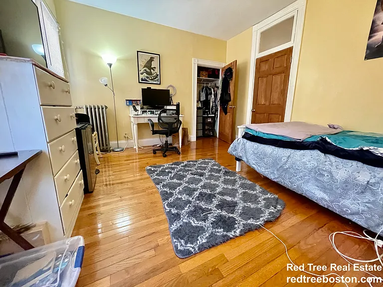 46 Aspinwall Ave #2F — Photo 19