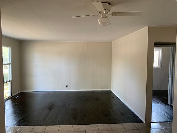 2nd image of 34 Evergreen Ln