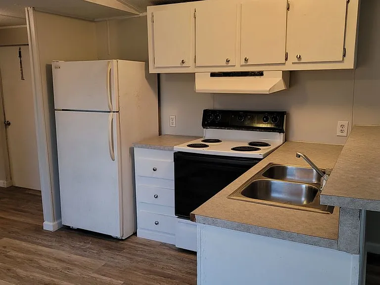 5941 Antioch Rd — Photo 3