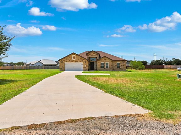 5th image of 100 W SHORT MEADOW DR