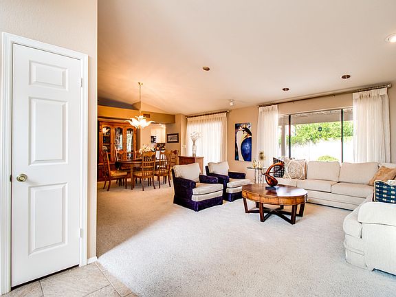 3rd image of 10468 E Bella Vista Dr