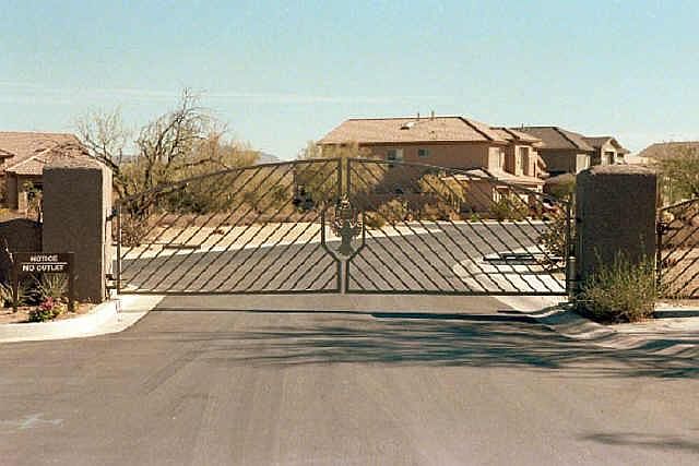 1st image of 5418 E CALLE DE LAS ESTRELLAS --
