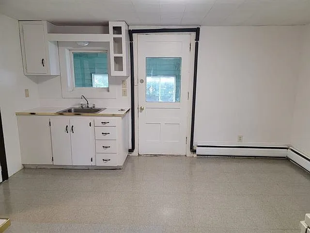 10B Dyer St — Photo 3