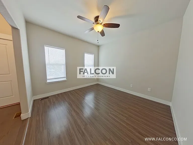 3114 Loot Dr — Photo 3