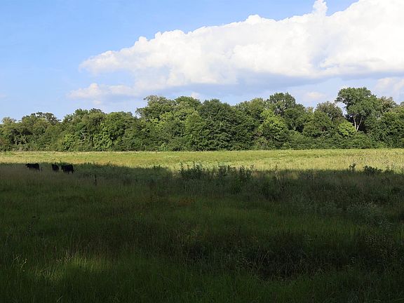 3rd image of County Road 1100