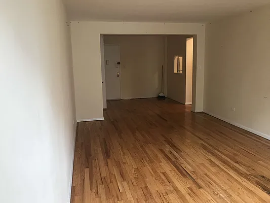 Rented by null | media 10