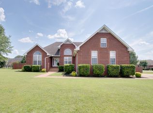 227 Bluefield Ln, Lebanon, TN 37087