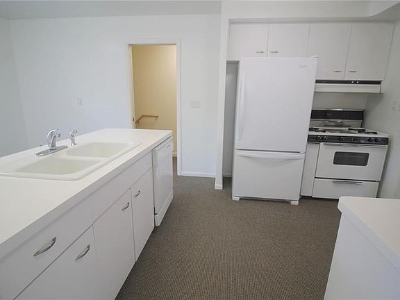 5th image of 11751 Barrington Blvd