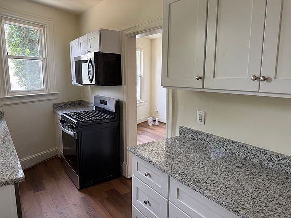 3rd image of 2322 Minnesota Ave SE