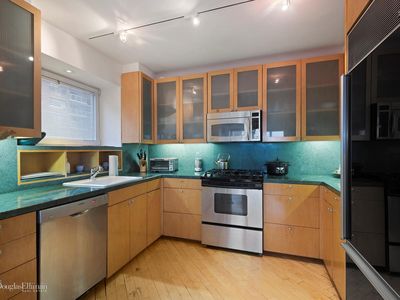 45 Sutton Pl S APT 10N, Manhattan, NY, 10022