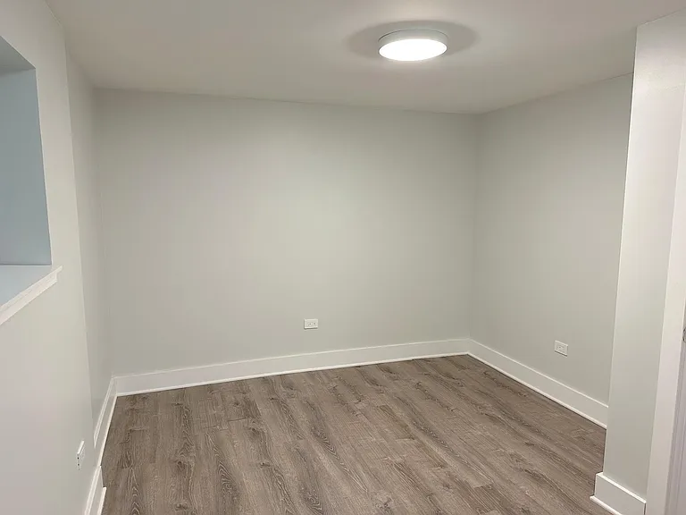 2440 W Iowa St #1F — Photo 21