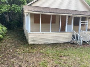 209 Brinkley Dr, Deland, FL 32724