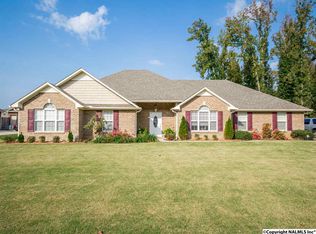 16843 Woodhaven Dr, Athens, AL 35613