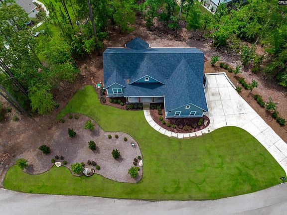 3rd image of 230 Mariners Way