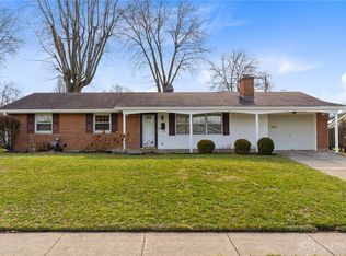 556 Sartell Dr, Fairborn, OH 45324
