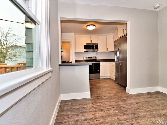 3rd image of 1905 4th St