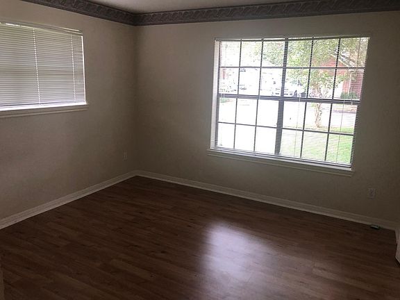 2nd image of 6515 Avenel Dr